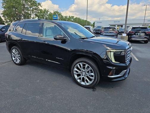 2024 GMC Acadia Denali