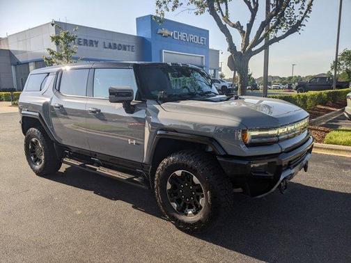 2024 GMC HUMMER EV SUV 2X