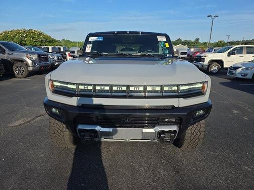 2024 GMC HUMMER EV SUV 2X