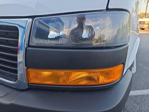 2024 GMC Savana 2500 Work Van