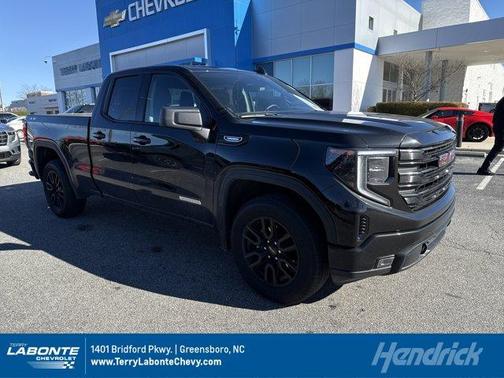 2025 GMC Sierra 1500 Elevation