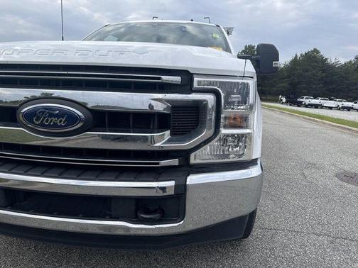 Oxford White 2022 Ford F-350 XL