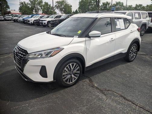 2024 Nissan Kicks SV