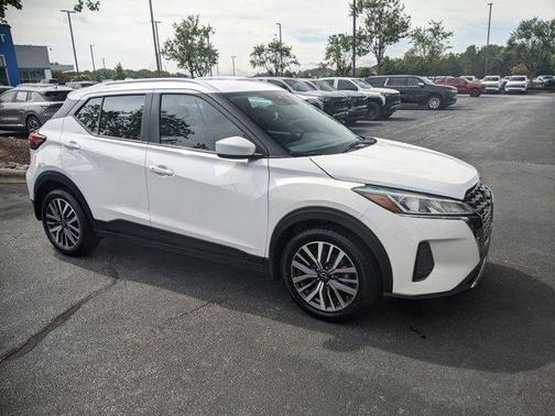 2024 Nissan Kicks SV