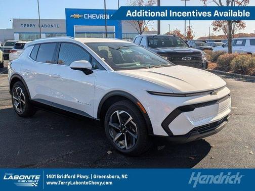 2026 Chevrolet Equinox EV LT 2