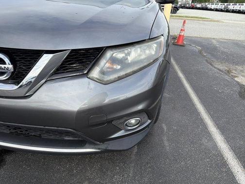 Gun Metallic 2016 Nissan Rogue SL
