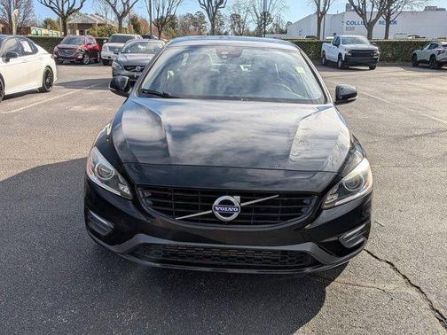 2018 Volvo S60 T5 Dynamic
