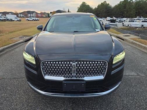 2021 Lincoln Nautilus Reserve