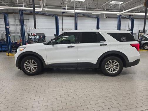2020 Ford Explorer Base