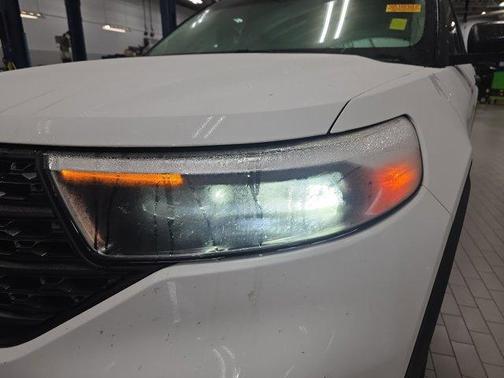 2020 Ford Explorer Base