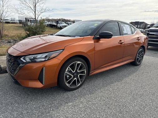 2025 Nissan Sentra SR