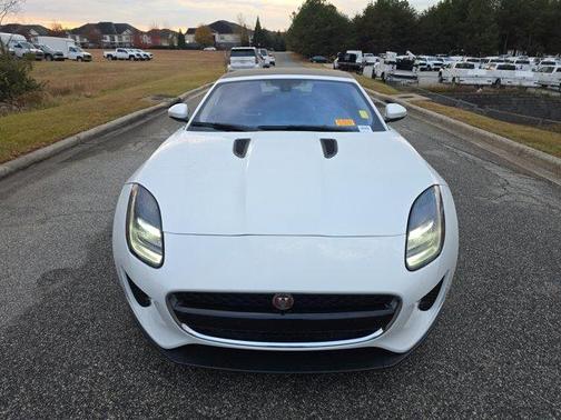 2018 Jaguar F-TYPE Base