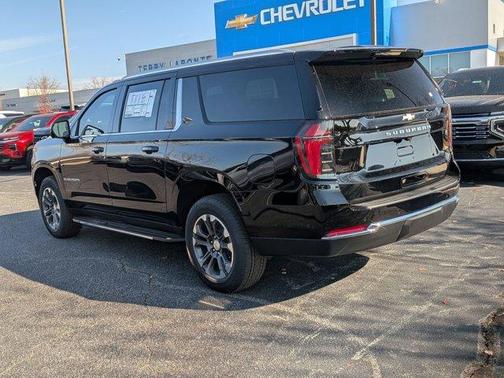 2026 Chevrolet Suburban LS