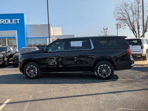 2026 Chevrolet Suburban LS