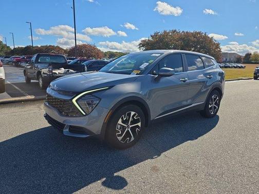 2024 Kia Sportage EX