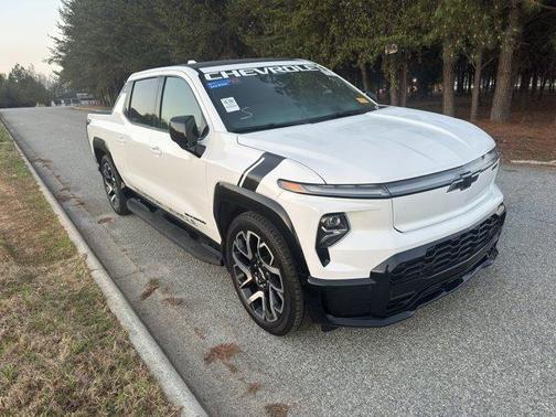 Summit White 2025 Chevrolet Silverado EV RST
