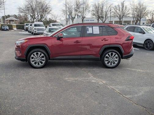 2023 Toyota RAV4 XLE Premium