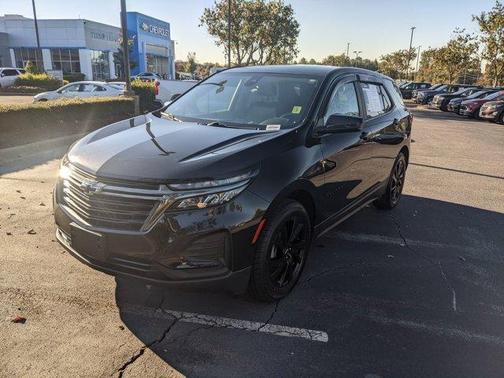 2023 Chevrolet Equinox LS