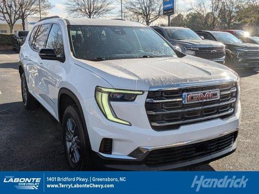 2025 GMC Acadia Elevation