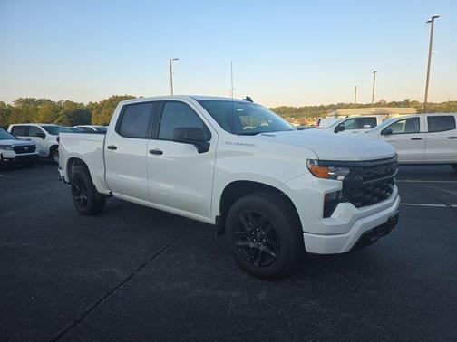 2025 Chevrolet Silverado 1500 Custom