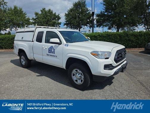 2022 Toyota Tacoma SR