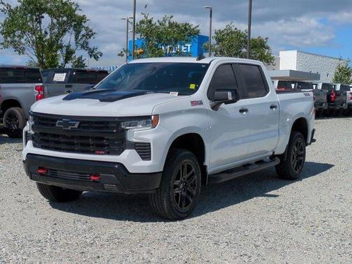 Summit White 2024 Chevrolet Silverado 1500 LT Trail Boss