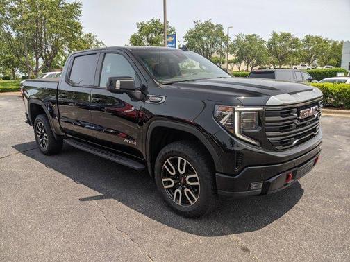 2024 GMC Sierra 1500 AT4
