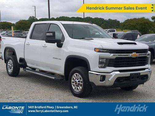 Summit White 2025 Chevrolet Silverado 2500 LT