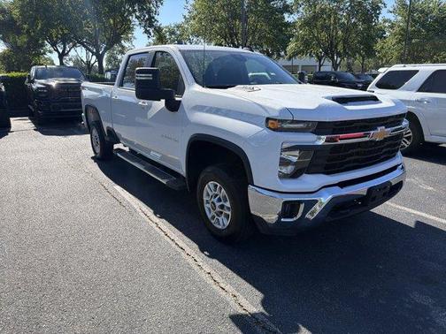 Summit White 2025 Chevrolet Silverado 2500 LT