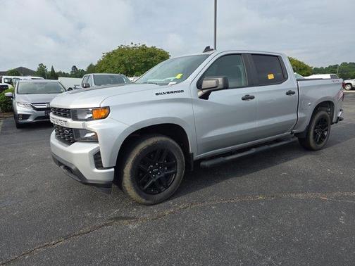2022 Chevrolet Silverado 1500 Limited Custom