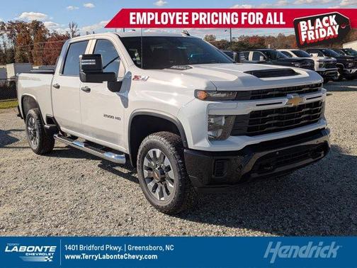 2026 Chevrolet Silverado 2500 Custom