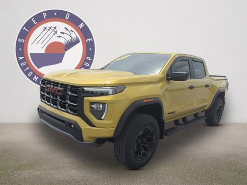 Solar Flare Metallic 2024 GMC Canyon AT4