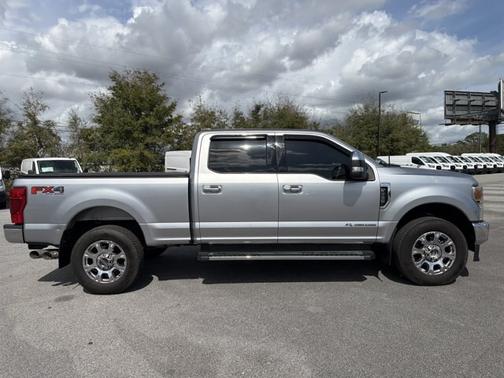 ICONIC SILVER 2022 Ford F-250 LARIAT