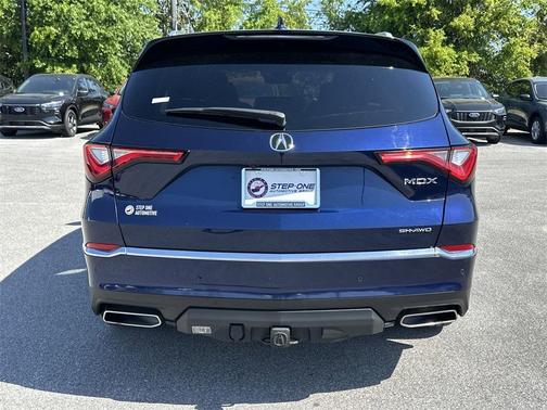 2023 Acura MDX Advance