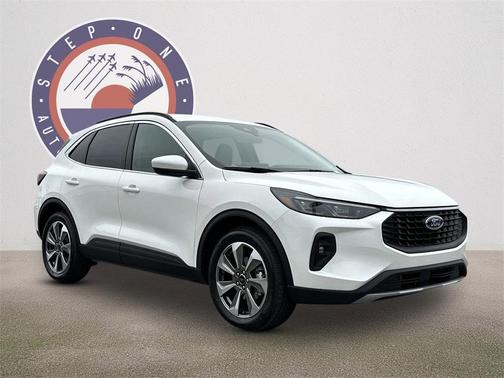 2025 Ford Escape Platinum