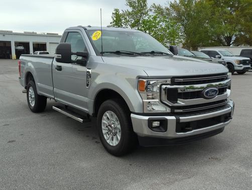 ICONIC SILVER 2022 Ford F-350 XLT