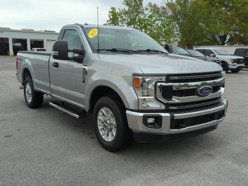 ICONIC SILVER 2022 Ford F-350 XLT