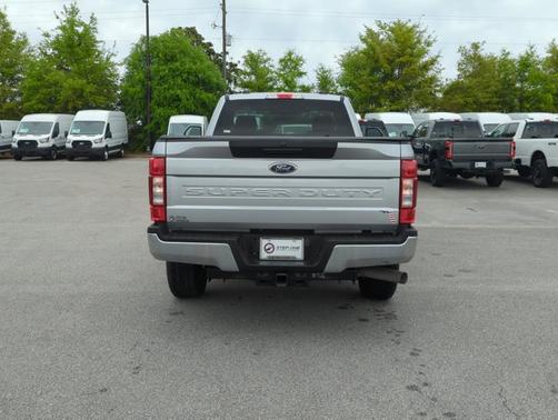 ICONIC SILVER 2022 Ford F-350 XLT