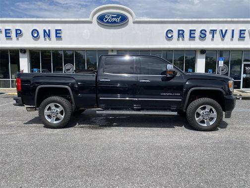 2016 GMC Sierra 2500 Denali