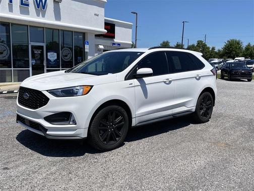 2022 Ford Edge ST Line