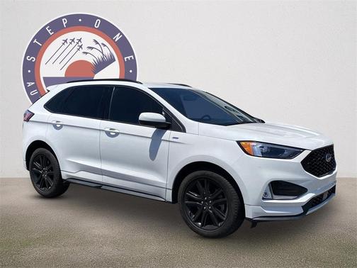 2022 Ford Edge ST Line