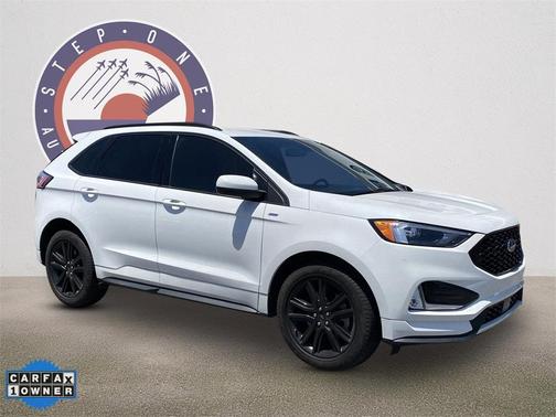 2022 Ford Edge ST Line