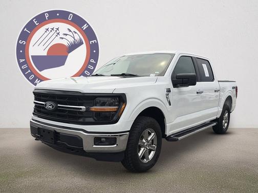 OXFORD WHITE 2025 Ford F-150 XLT