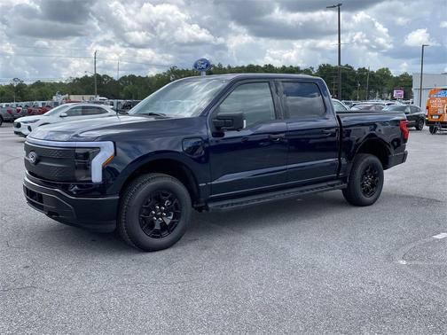 2025 Ford F-150 Lightning XLT