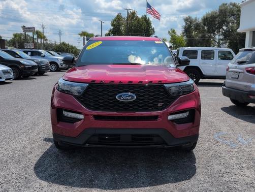 2023 Ford Explorer ST