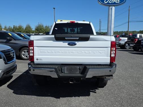 OXFORD WHITE 2022 Ford F-350 LARIAT SUPER DUTY