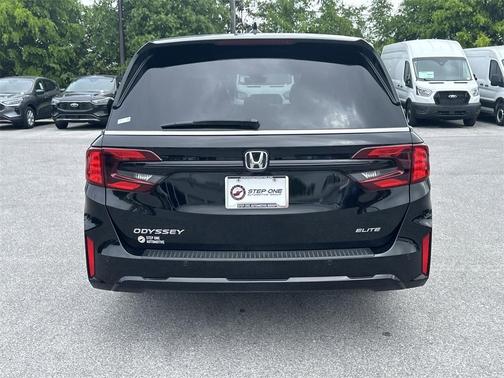 2025 Honda Odyssey Elite