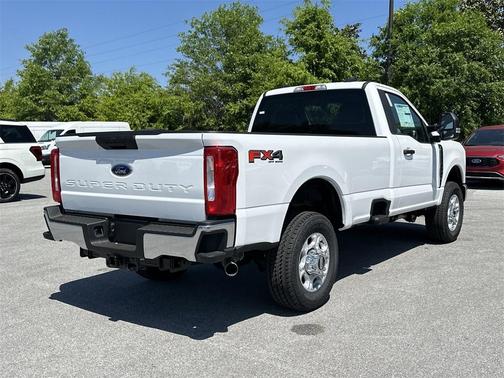 2025 Ford F-350 XLT