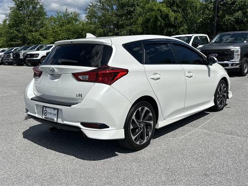 2018 Toyota Corolla iM Base