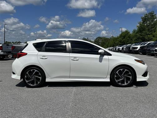 2018 Toyota Corolla iM Base